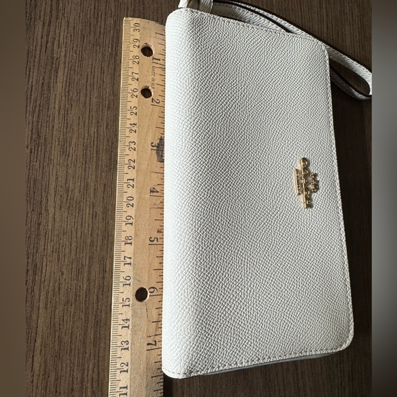 Coach Wallet - Picture 6 of 7